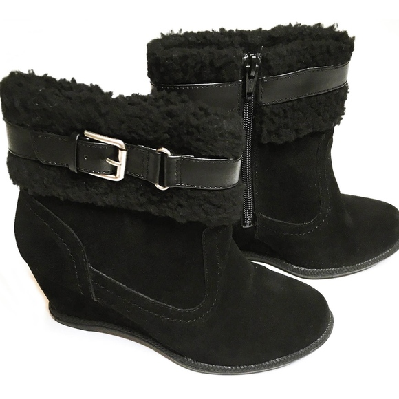 SOLE SENSIBILITY Faux Fur Booties Black - Picture 2 of 4